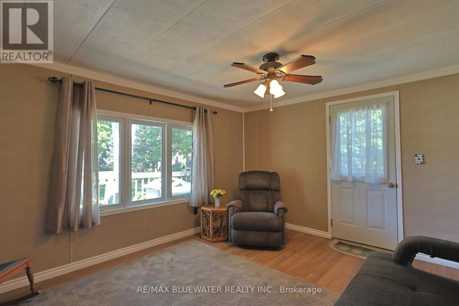 199 Pebble Beach Parkway, South Huron, Ontario  N0M 1T0 - Photo 20 - X12406449