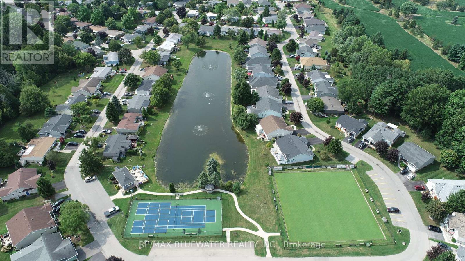 199 Pebble Beach Parkway, South Huron, Ontario  N0M 1T0 - Photo 40 - X12406449