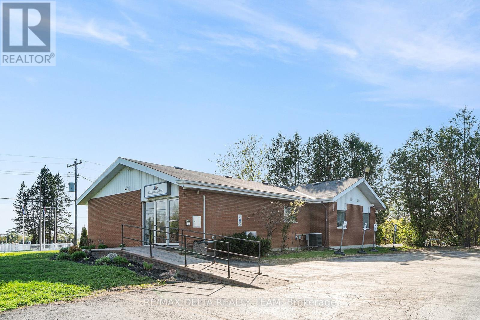 3713 NAVAN ROAD, ottawa, Ontario