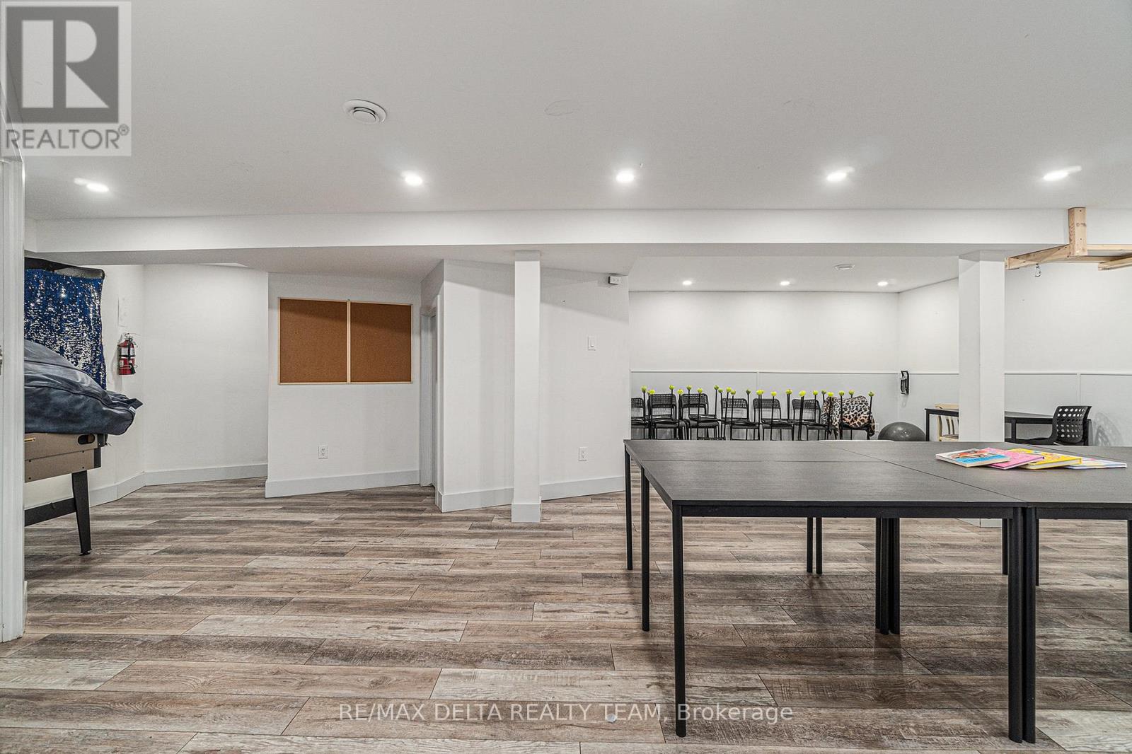 3713 Navan Road, Ottawa, Ontario  K1B 1H9 - Photo 21 - X12406433