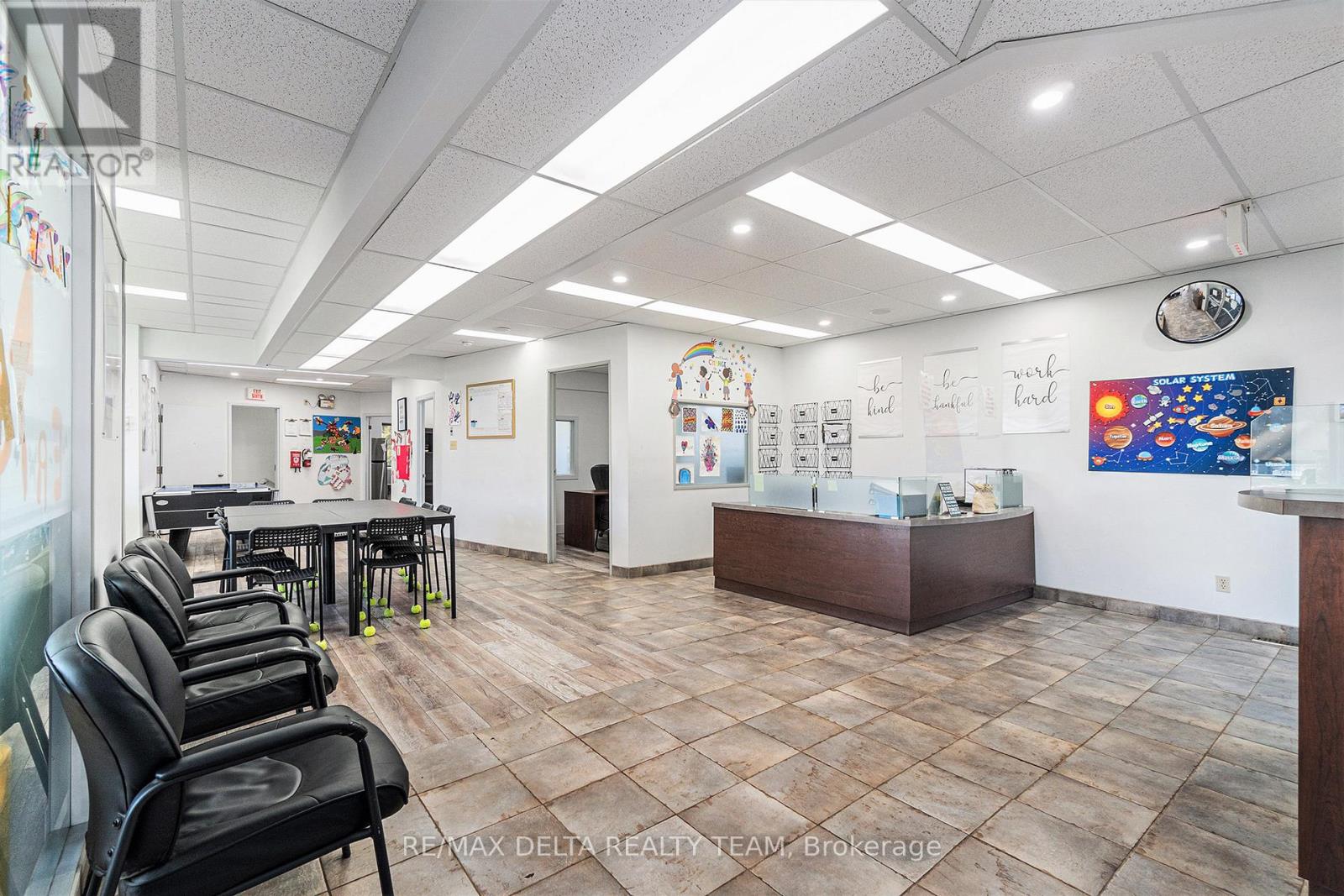 3713 Navan Road, Ottawa, Ontario  K1B 1H9 - Photo 26 - X12406433