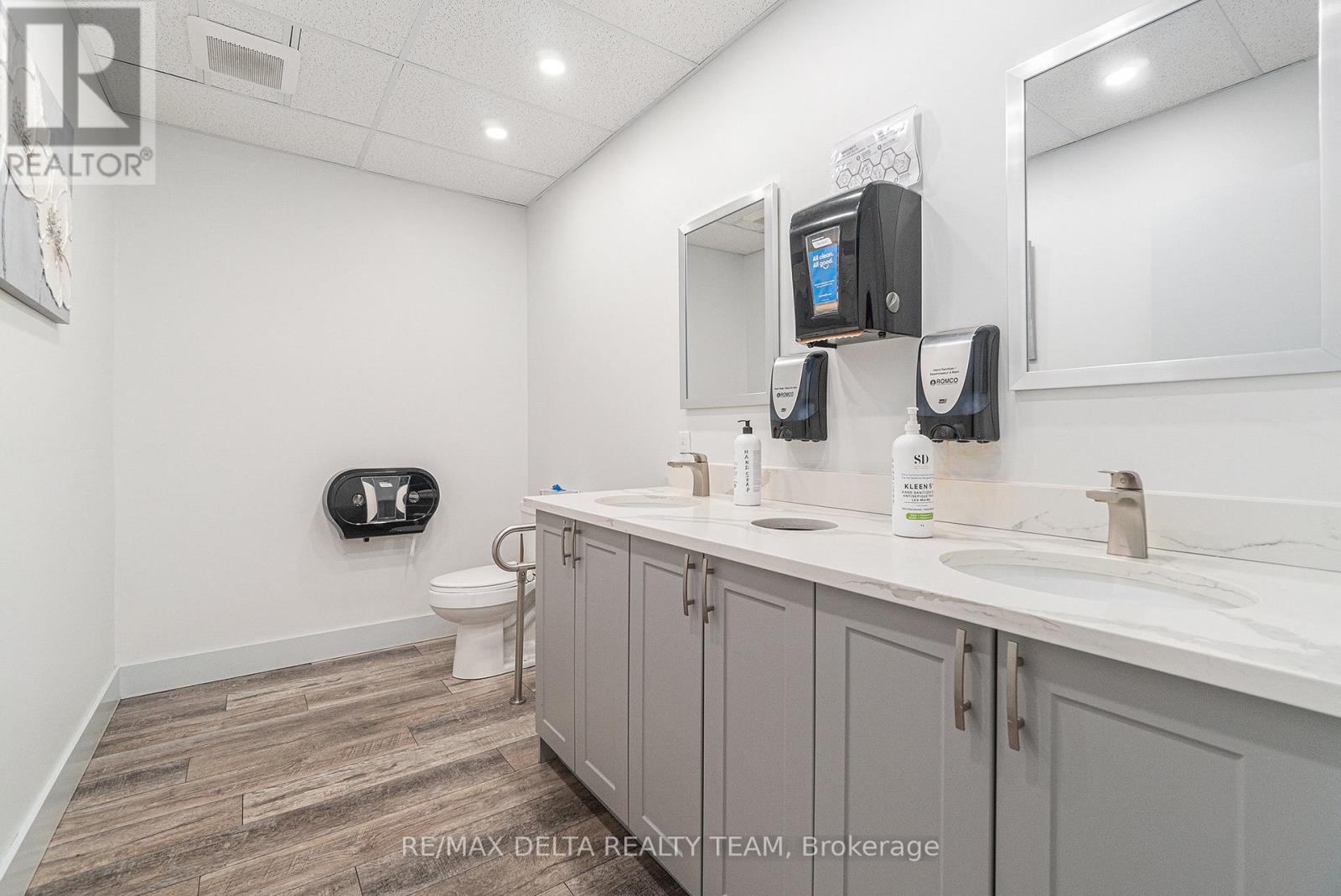 3713 Navan Road, Ottawa, Ontario  K1B 1H9 - Photo 29 - X12406433