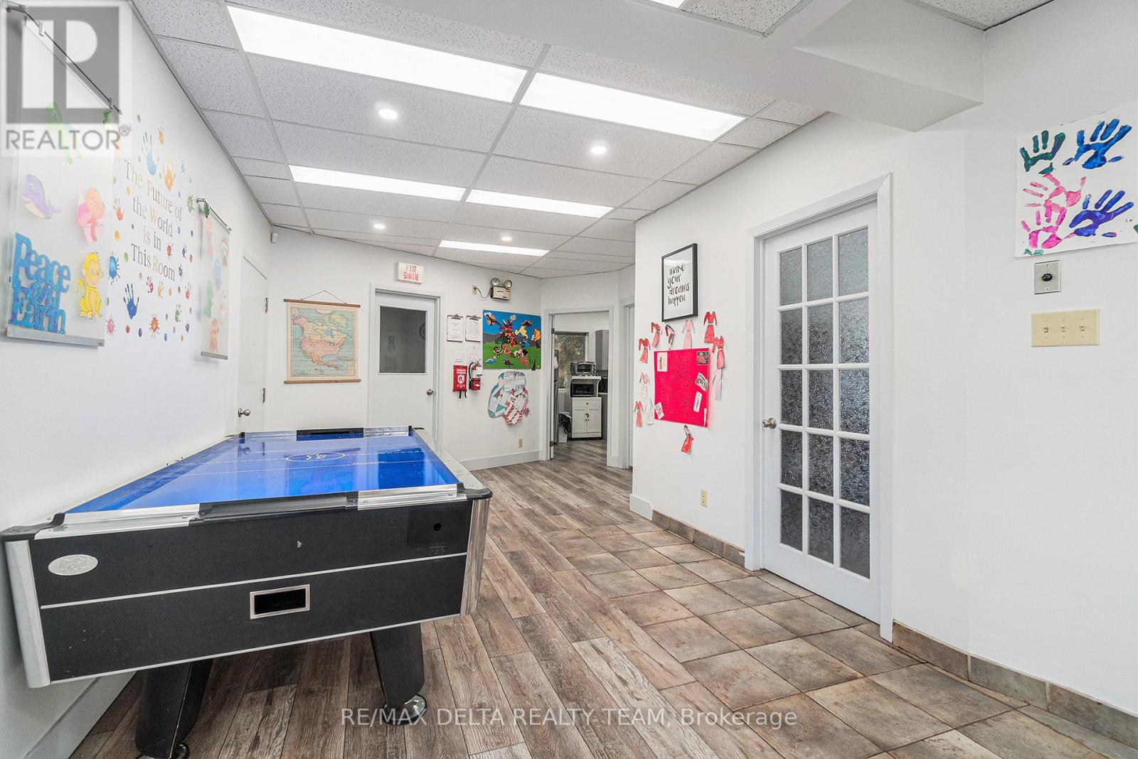 3713 Navan Road, Ottawa, Ontario  K1B 1H9 - Photo 32 - X12406433