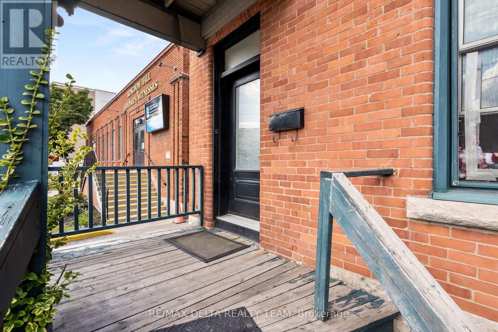 397 Gladstone Avenue, Ottawa, Ontario  K2P 0Y9 - Photo 2 - X12406459