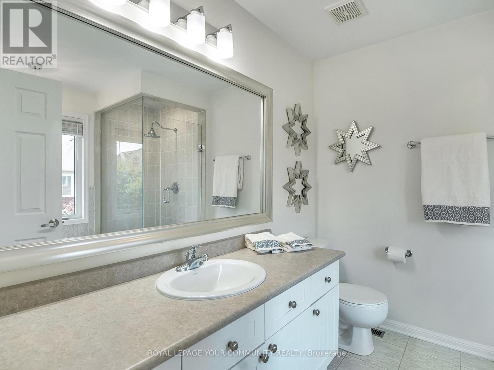 118 Ina Lane, Whitchurch-Stouffville, Ontario  L4A 0L8 - Photo 16 - N12391958