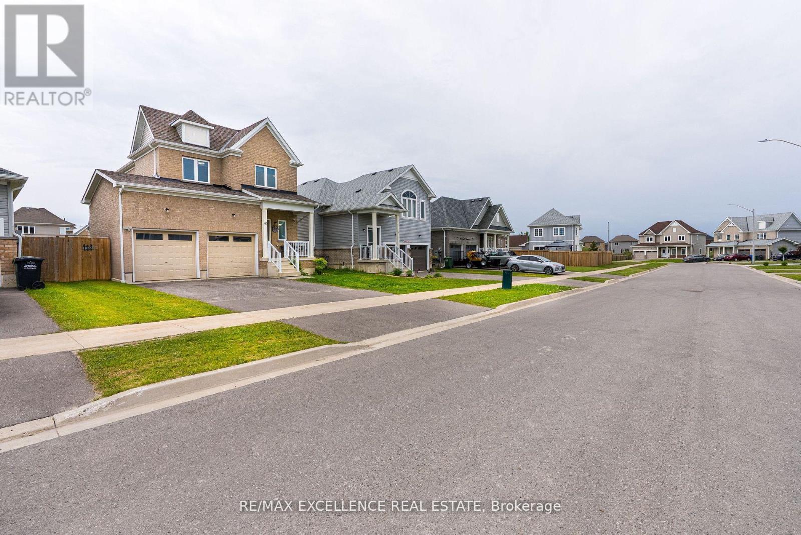 40 Todd Crescent, Southgate, Ontario  N0C 1B0 - Photo 3 - X12334451