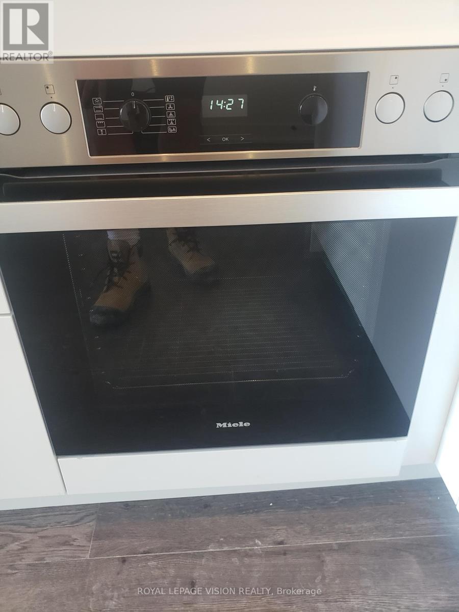 415 - 50 O'neill Road, Toronto, Ontario  M3C 0R1 - Photo 8 - C12405673