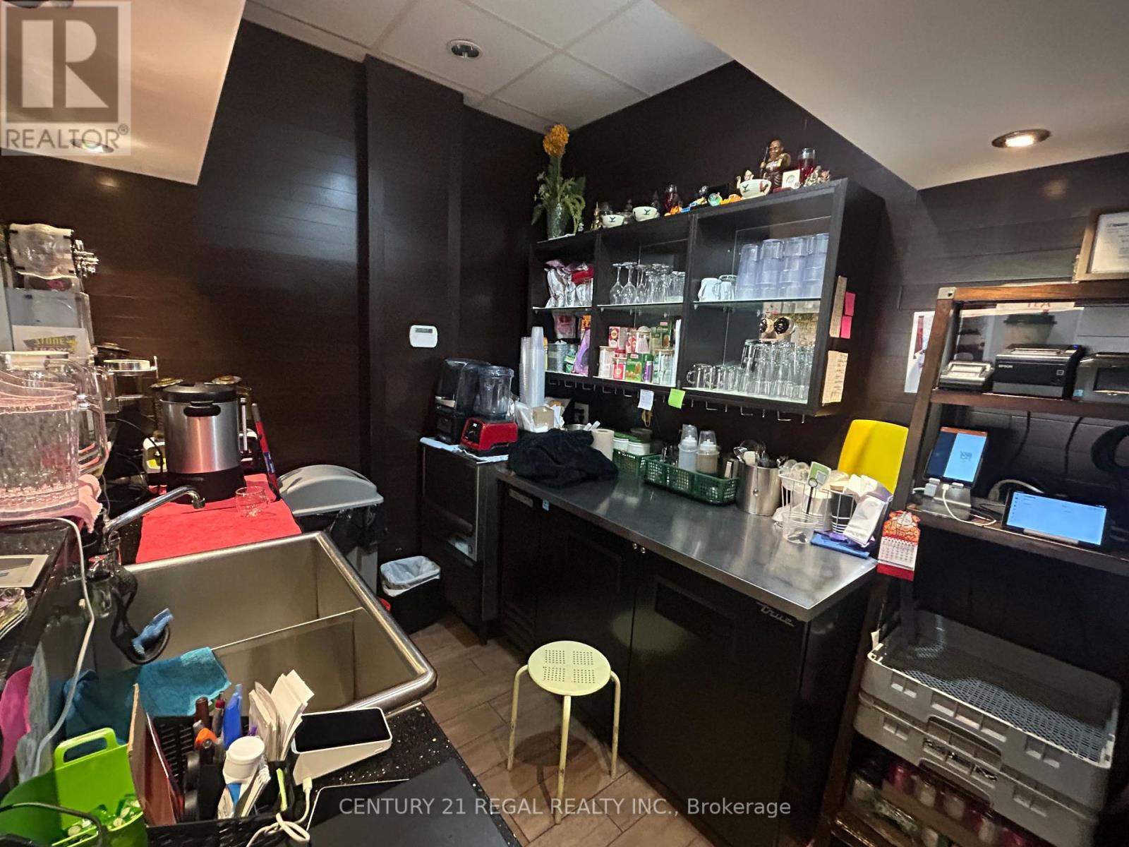 62 Vaughan Road, Toronto (Humewood-Cedarvale), Ontario  M6G 2N4 - Photo 7 - C12403365