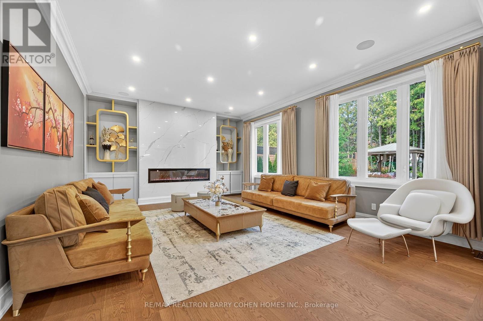 18 Suncrest Drive, Toronto (Bridle Path-Sunnybrook-York Mills), Ontario  M3C 2L2 - Photo 14 - C12406124