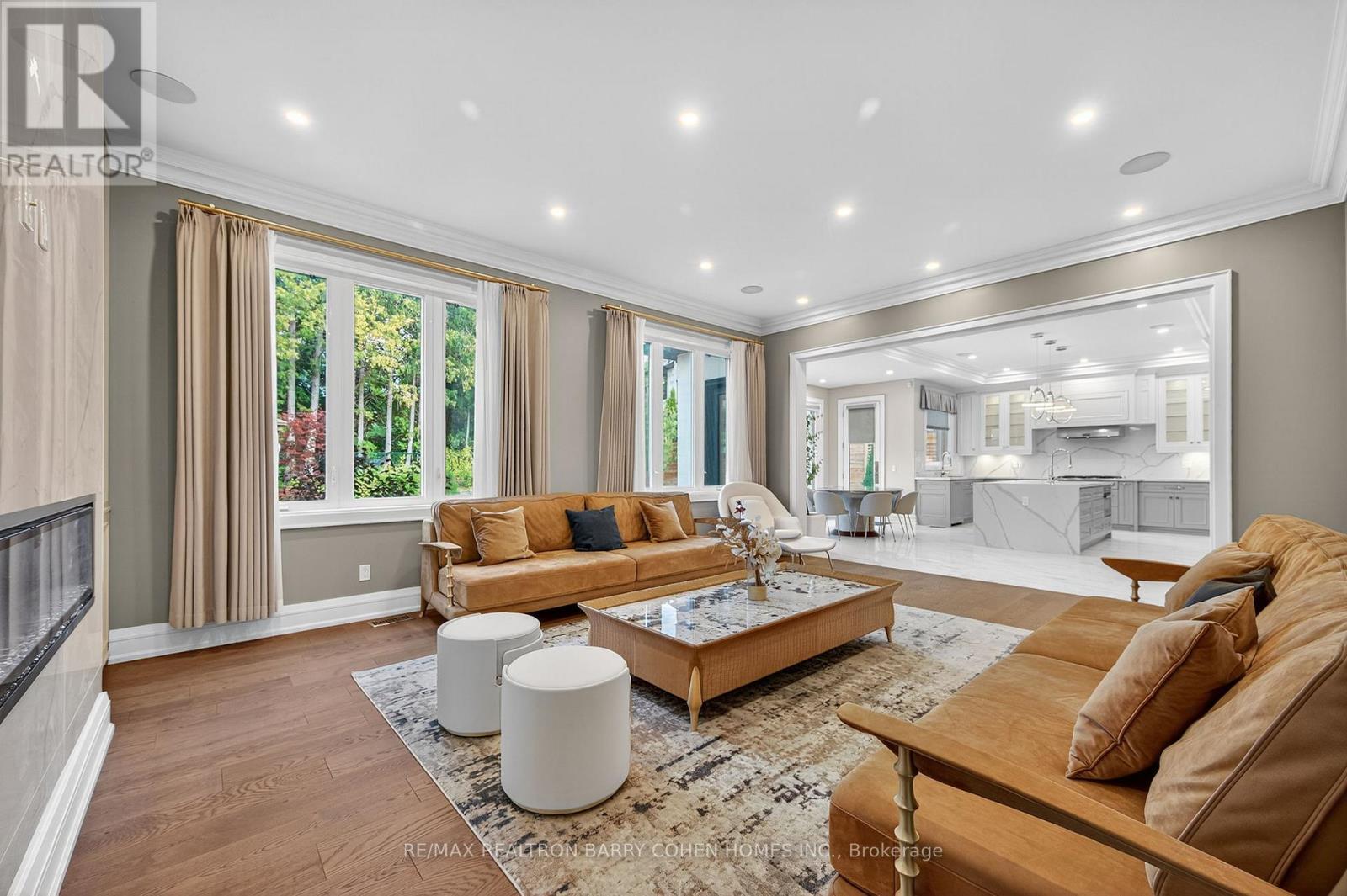 18 Suncrest Drive, Toronto (Bridle Path-Sunnybrook-York Mills), Ontario  M3C 2L2 - Photo 15 - C12406124