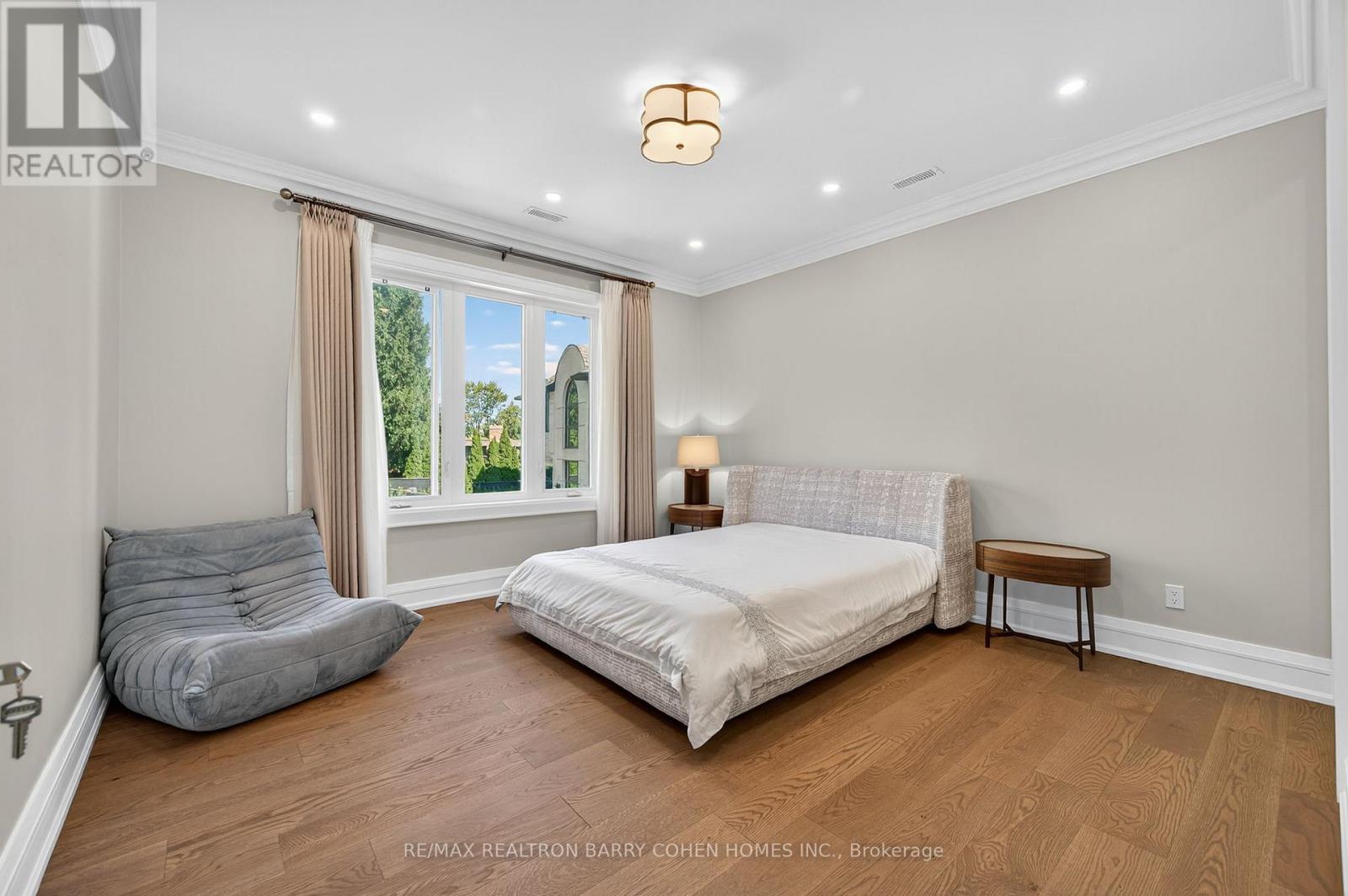 18 Suncrest Drive, Toronto (Bridle Path-Sunnybrook-York Mills), Ontario  M3C 2L2 - Photo 29 - C12406124