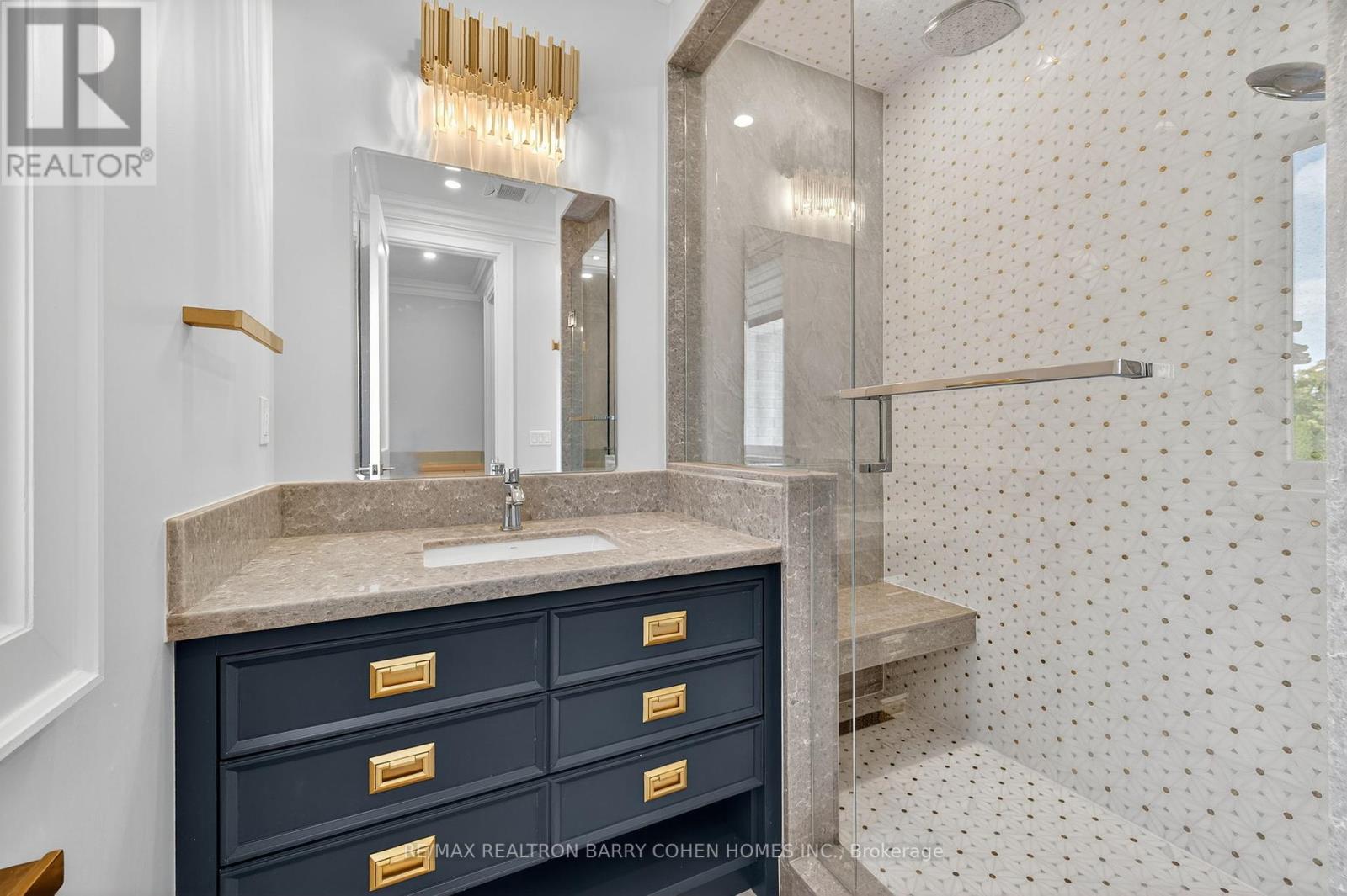 18 Suncrest Drive, Toronto (Bridle Path-Sunnybrook-York Mills), Ontario  M3C 2L2 - Photo 30 - C12406124