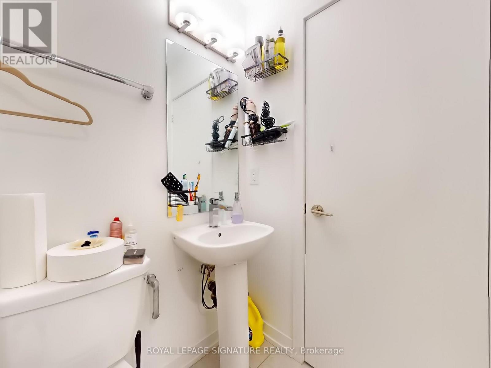 15 - 851 Sheppard Avenue W, Toronto, Ontario  M3H 0G2 - Photo 22 - C12406160