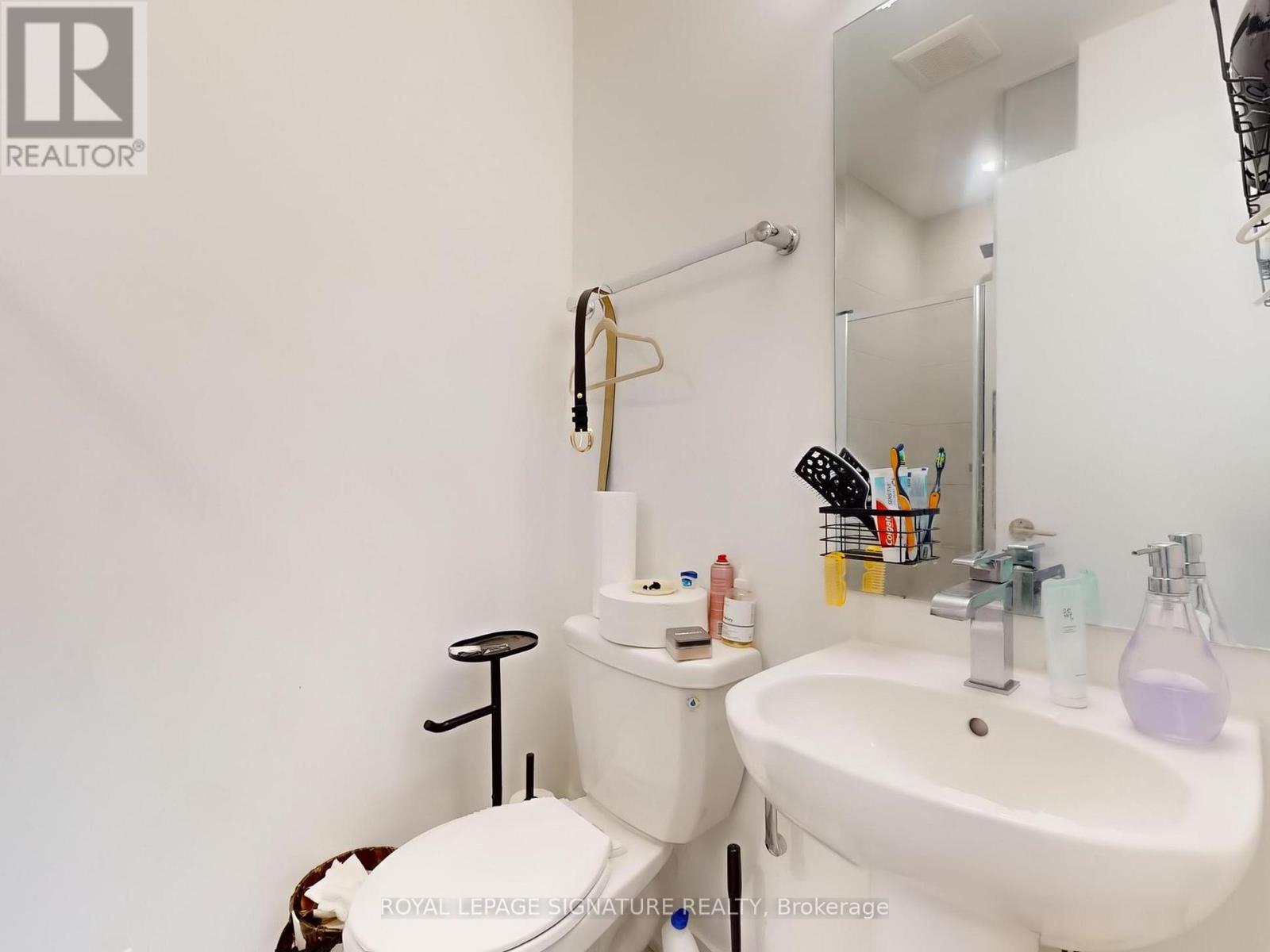 15 - 851 Sheppard Avenue W, Toronto, Ontario  M3H 0G2 - Photo 23 - C12406160