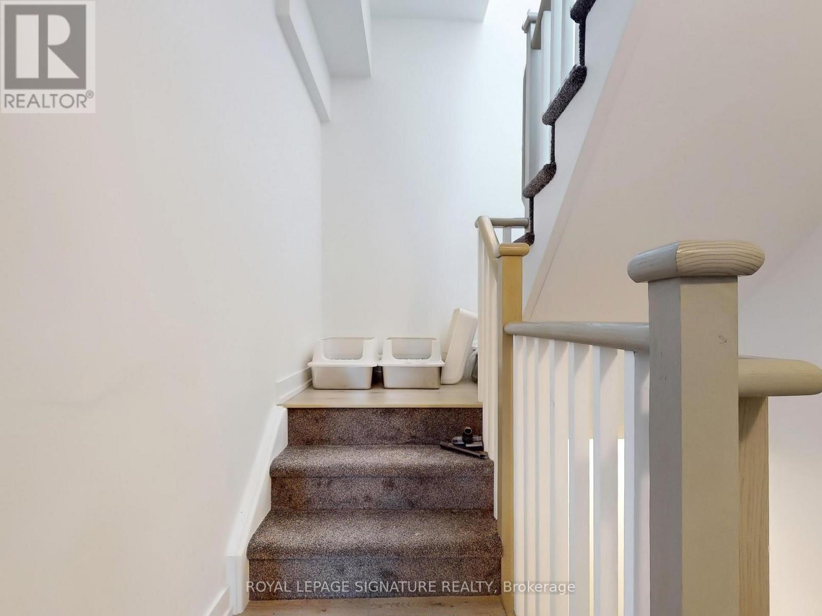 15 - 851 Sheppard Avenue W, Toronto, Ontario  M3H 0G2 - Photo 34 - C12406160