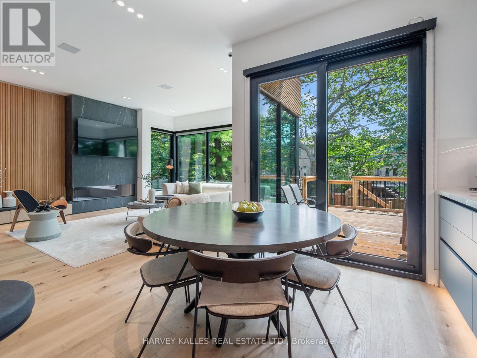 585 Bedford Park Avenue, Toronto (Bedford Park-Nortown), Ontario  M5M 1K4 - Photo 16 - C12406189
