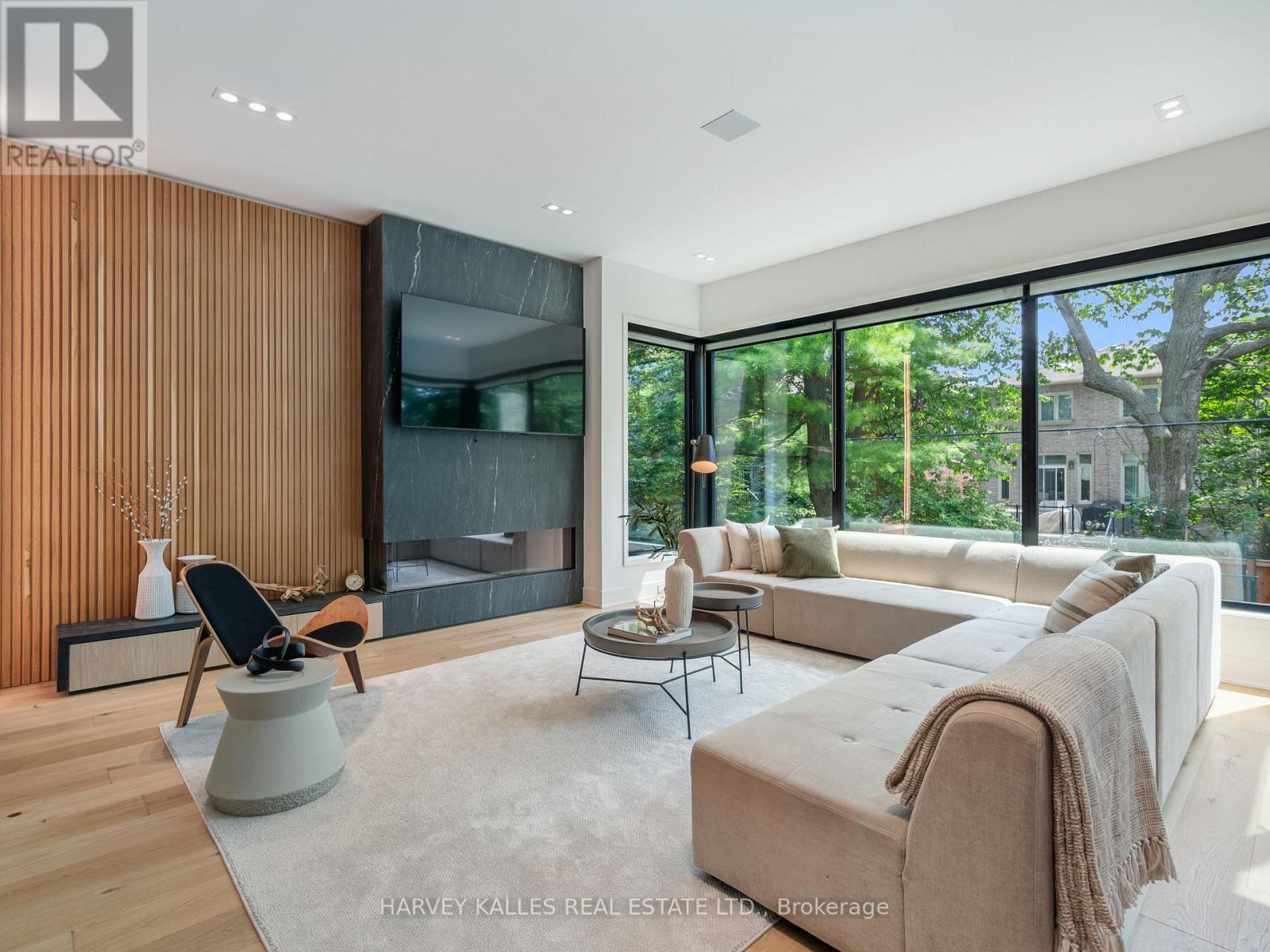 585 Bedford Park Avenue, Toronto (Bedford Park-Nortown), Ontario  M5M 1K4 - Photo 18 - C12406189