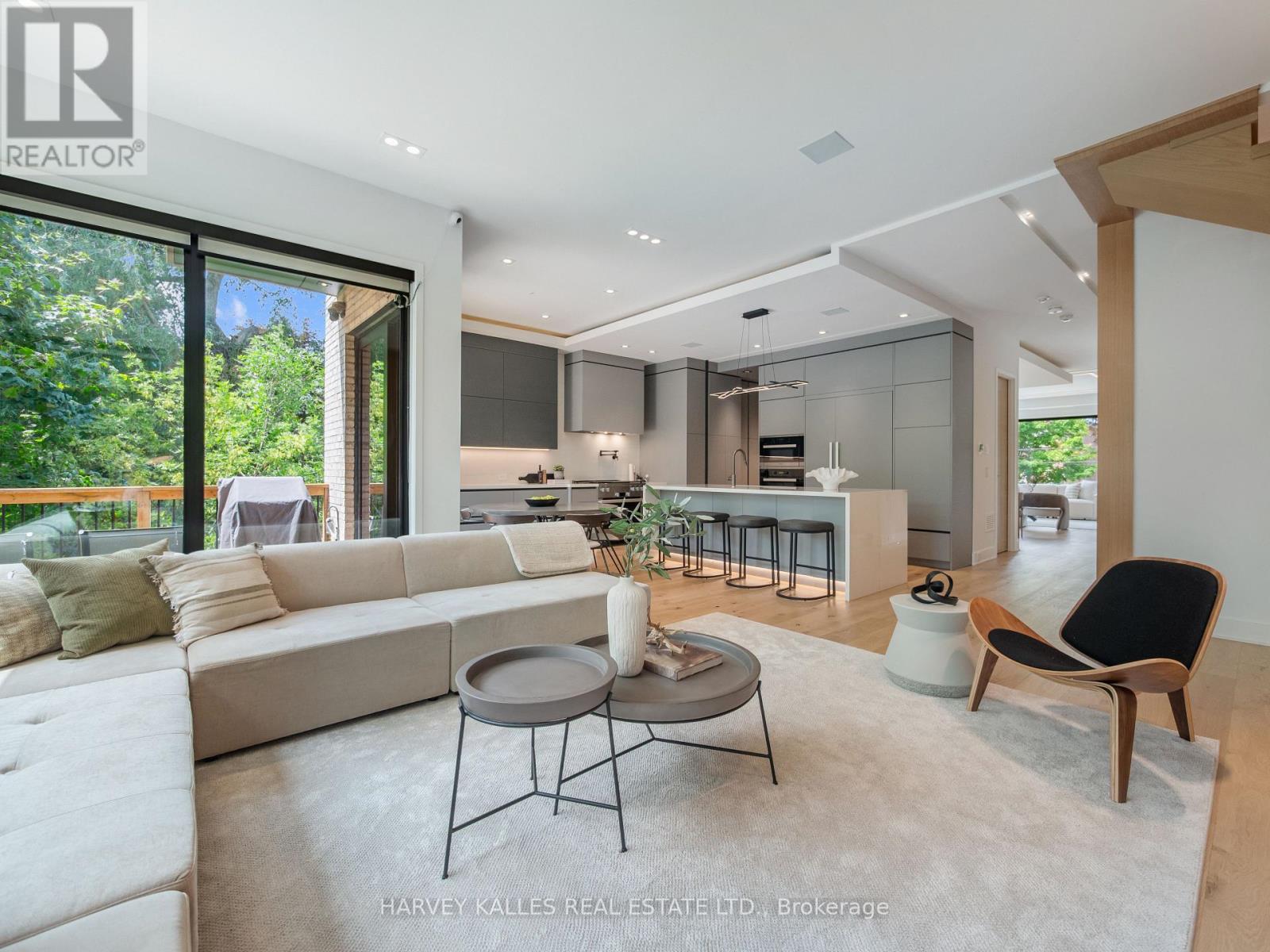 585 Bedford Park Avenue, Toronto (Bedford Park-Nortown), Ontario  M5M 1K4 - Photo 19 - C12406189