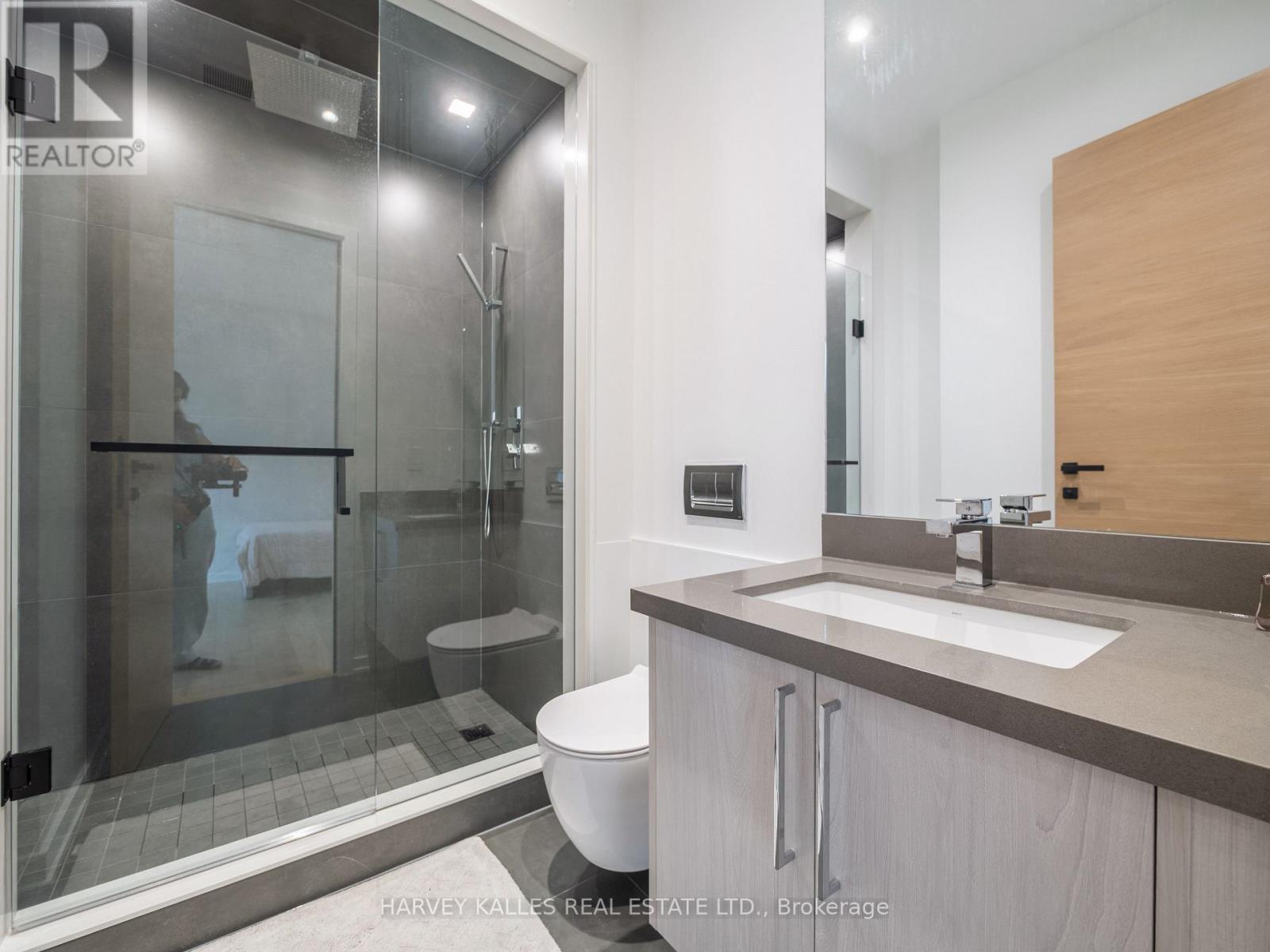 585 Bedford Park Avenue, Toronto (Bedford Park-Nortown), Ontario  M5M 1K4 - Photo 39 - C12406189