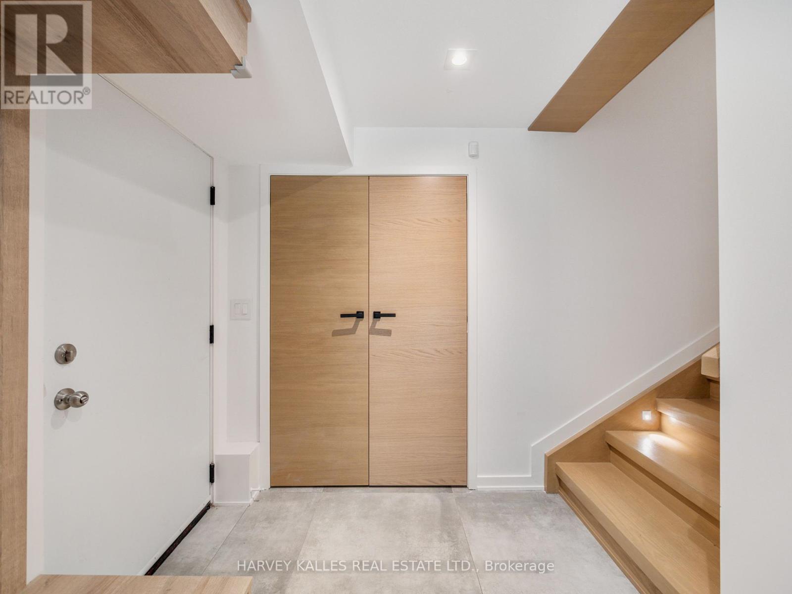 585 Bedford Park Avenue, Toronto (Bedford Park-Nortown), Ontario  M5M 1K4 - Photo 41 - C12406189