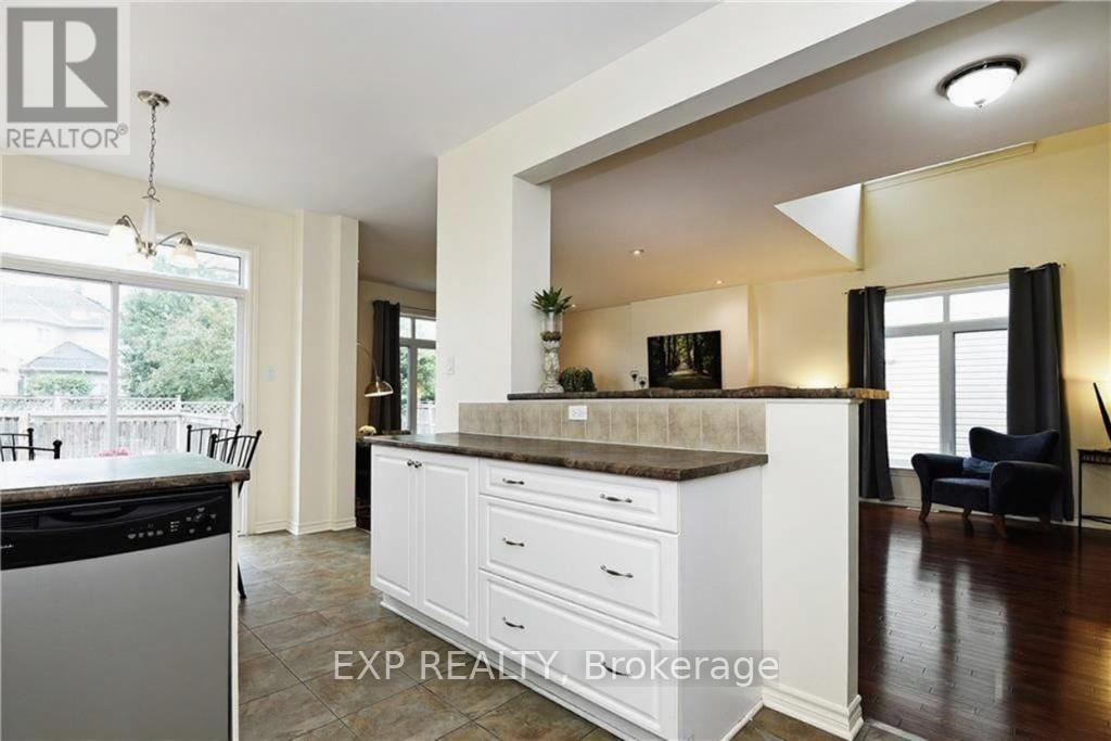119 Anfield Crescent, Ottawa, Ontario  K2G 7B7 - Photo 12 - X12314881