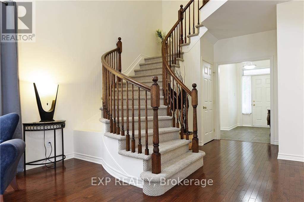 119 Anfield Crescent, Ottawa, Ontario  K2G 7B7 - Photo 6 - X12314881
