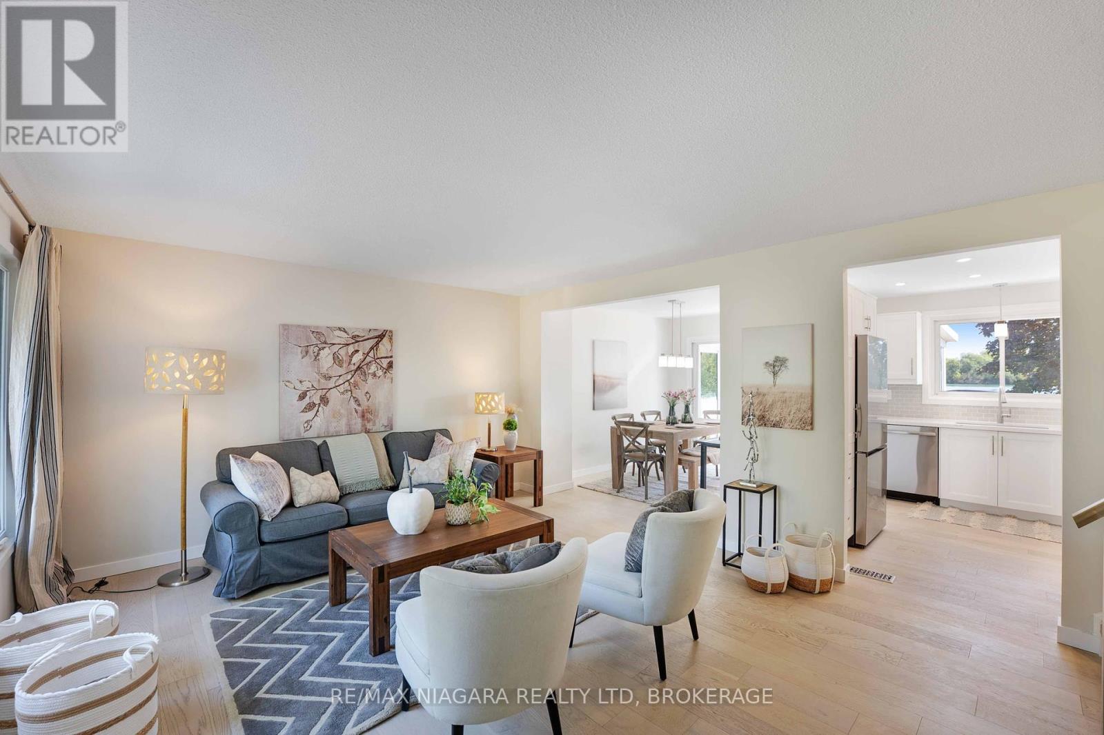 628 Bunting Road, St. Catharines (Bunting/linwell), Ontario  L2M 2Z8 - Photo 4 - X12406357