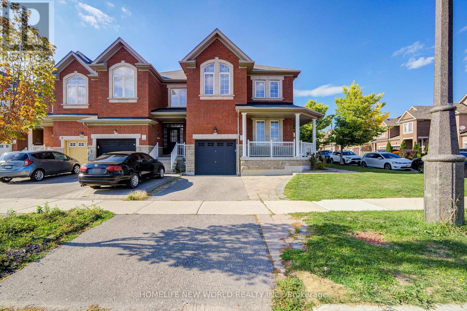 2 London Pride Drive, Richmond Hill, Ontario  L4E 0X3 - Photo 9 - N12402007