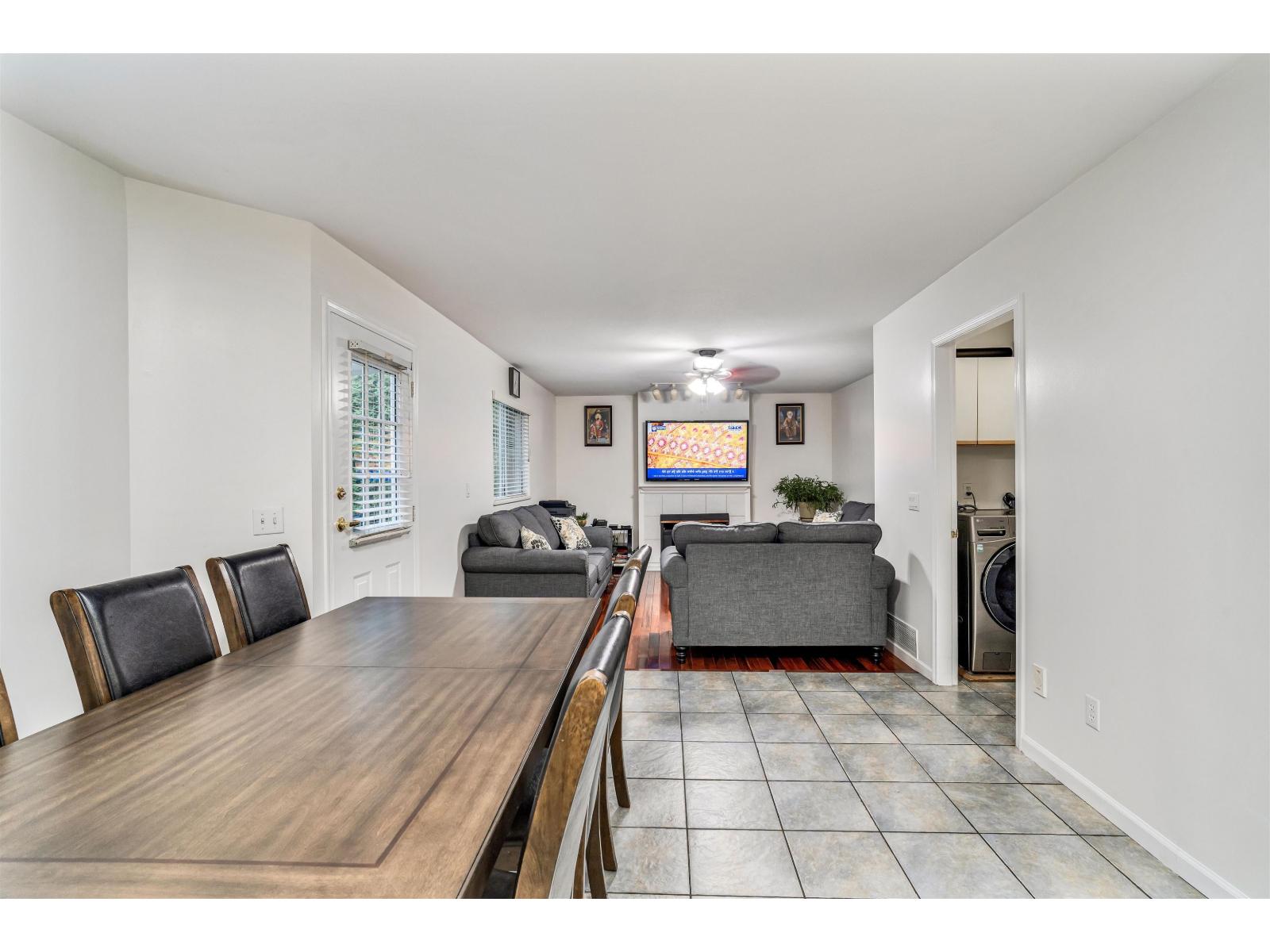 8662 141b Street, Surrey, British Columbia  V3W 0S3 - Photo 18 - R3048283