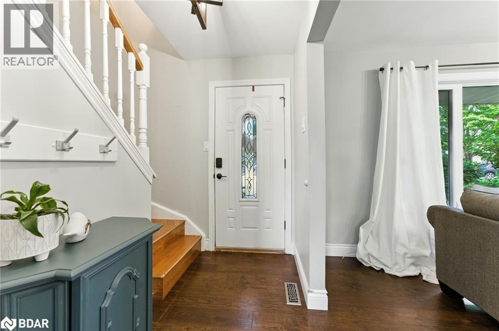 778 Byng Court, Milton, Ontario  L9T 3M3 - Photo 4 - 40762680