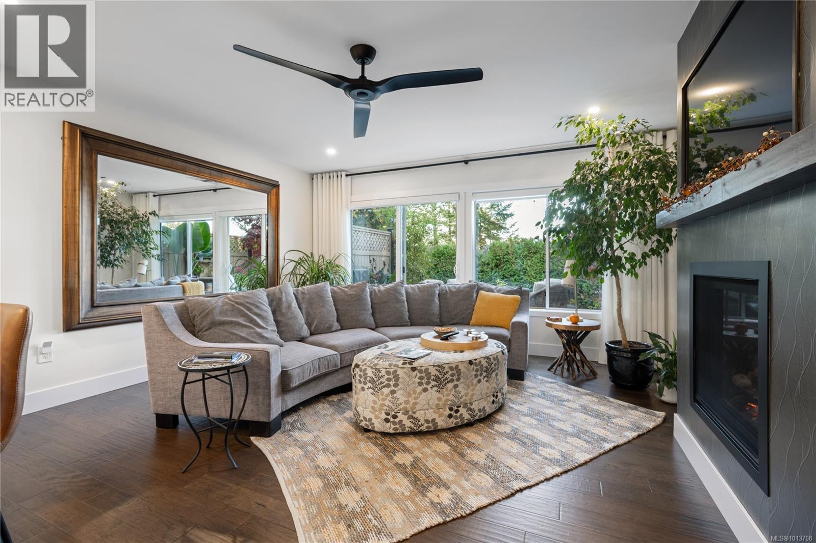 6073 Pleasant Valley Way, Nanaimo, British Columbia