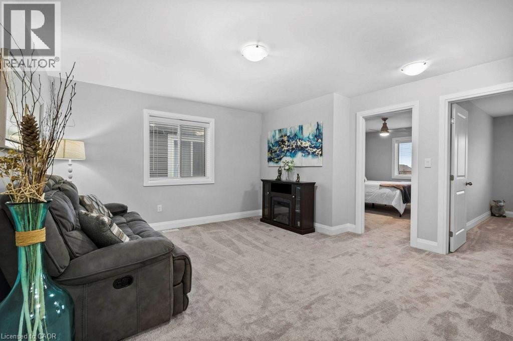 904 Chapel Hill Court, Kitchener, Ontario  N2R 0P4 - Photo 18 - 40768879