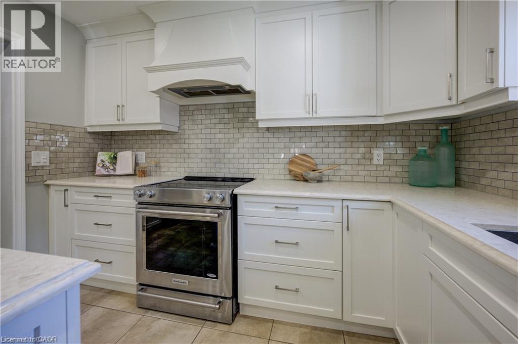 5180 Southgate Avenue, Niagara Falls, Ontario  L2E 7G5 - Photo 10 - 40770312