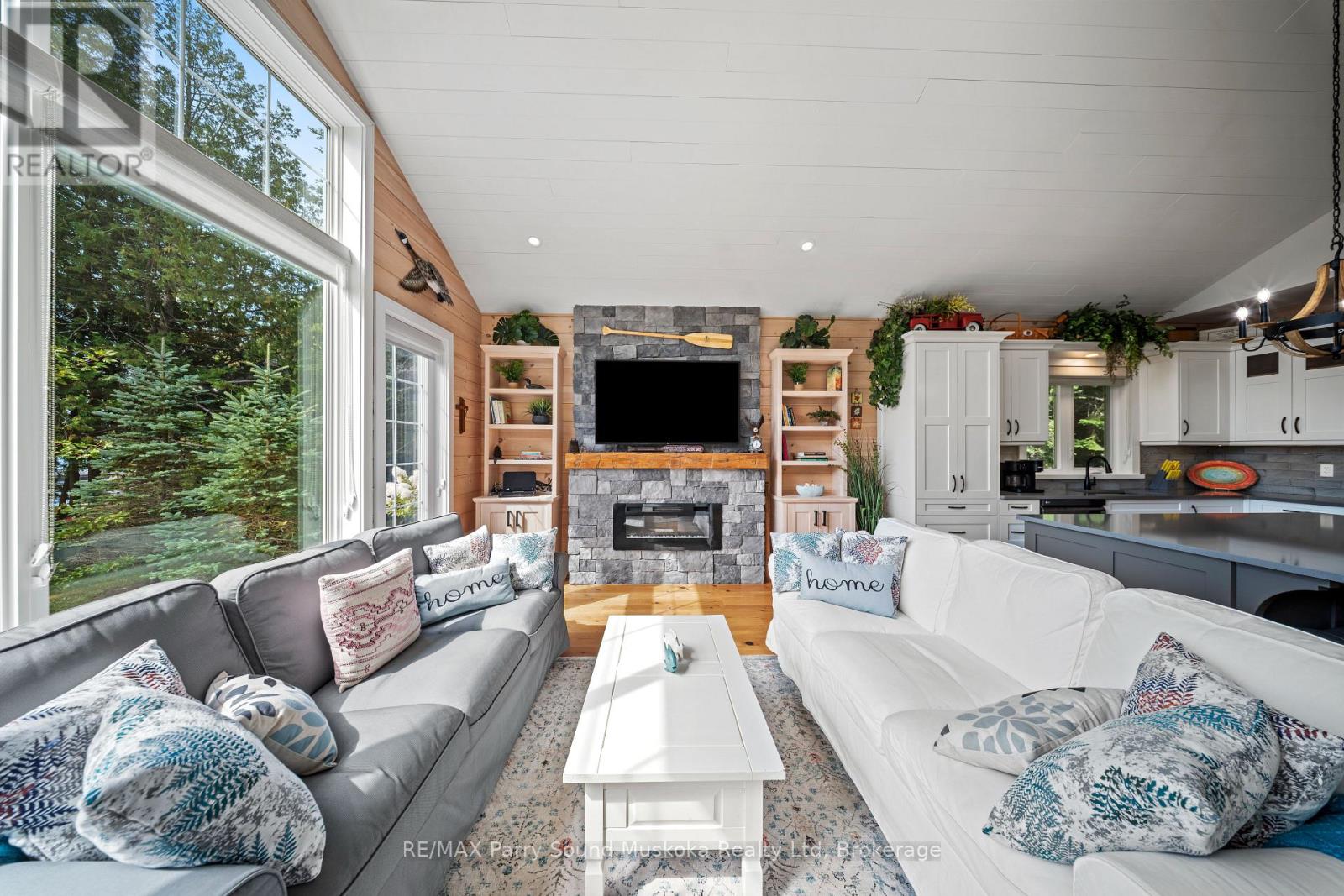 41 Sunset Cove Road, Seguin, Ontario  P2A 0B2 - Photo 14 - X12406246
