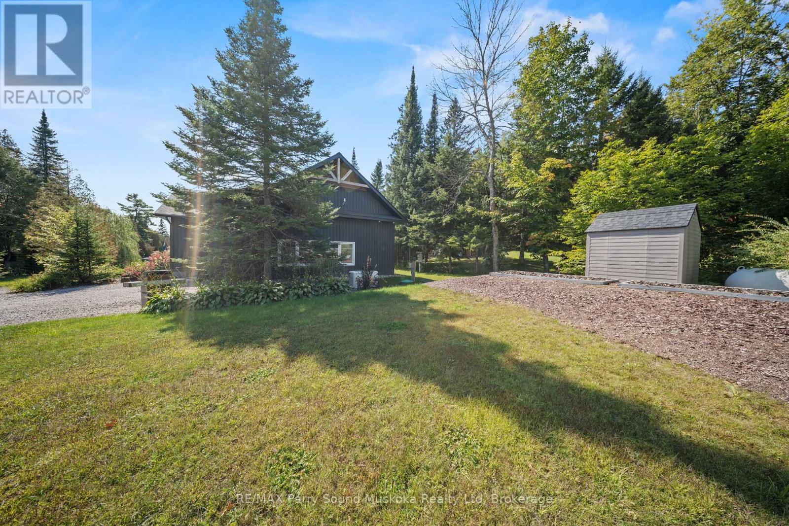 41 Sunset Cove Road, Seguin, Ontario  P2A 0B2 - Photo 43 - X12406246