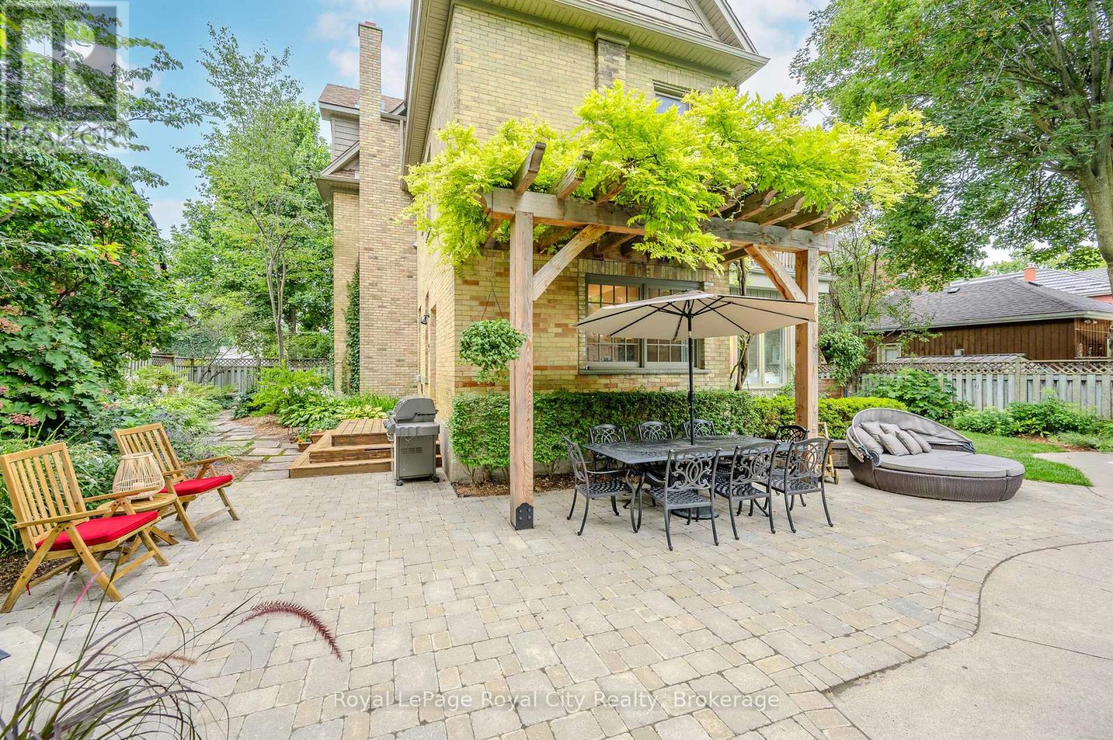 42 Liverpool Street, Guelph (Downtown), Ontario  N1H 2K9 - Photo 42 - X12406267