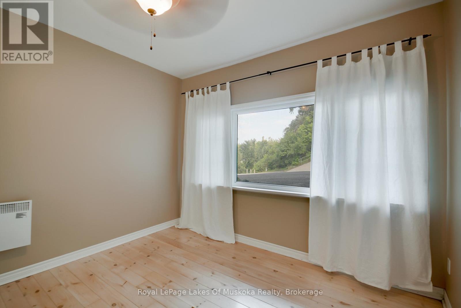 30 Taylor Road, Bracebridge, Ontario  P1L 1J6 - Photo 29 - X12406309