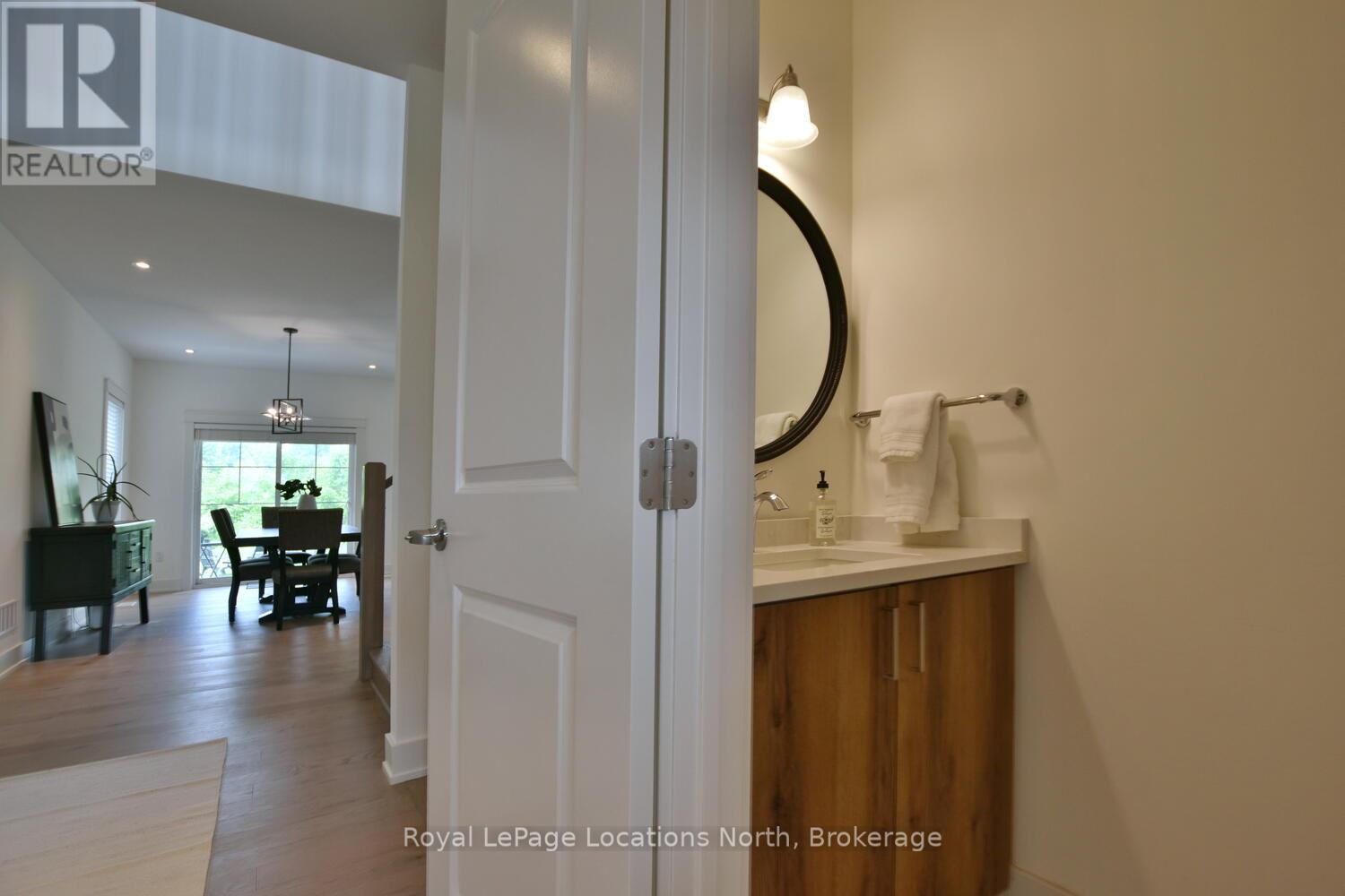 216 Snowberry Lane, Georgian Bluffs, Ontario  N0H 1S0 - Photo 17 - X12406460