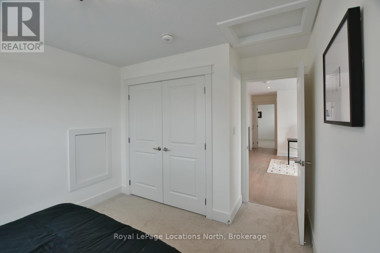216 Snowberry Lane, Georgian Bluffs, Ontario  N0H 1S0 - Photo 26 - X12406460