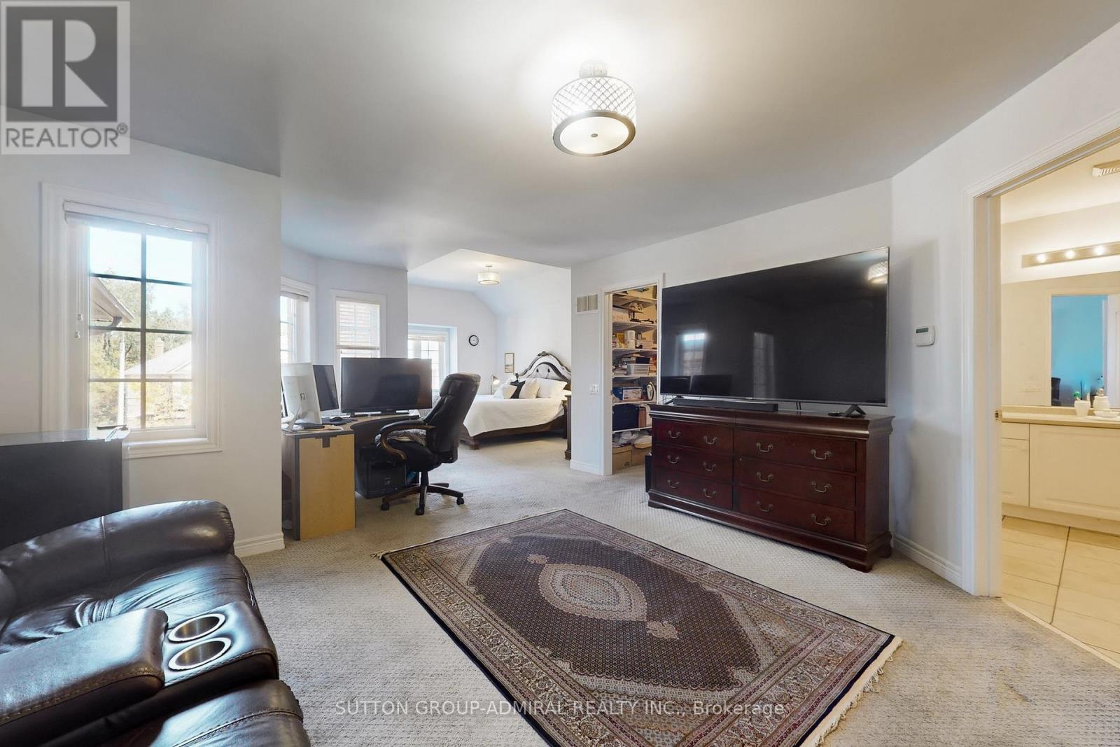 76 Westbury Court, Richmond Hill, Ontario  L4S 2L2 - Photo 21 - N12406125
