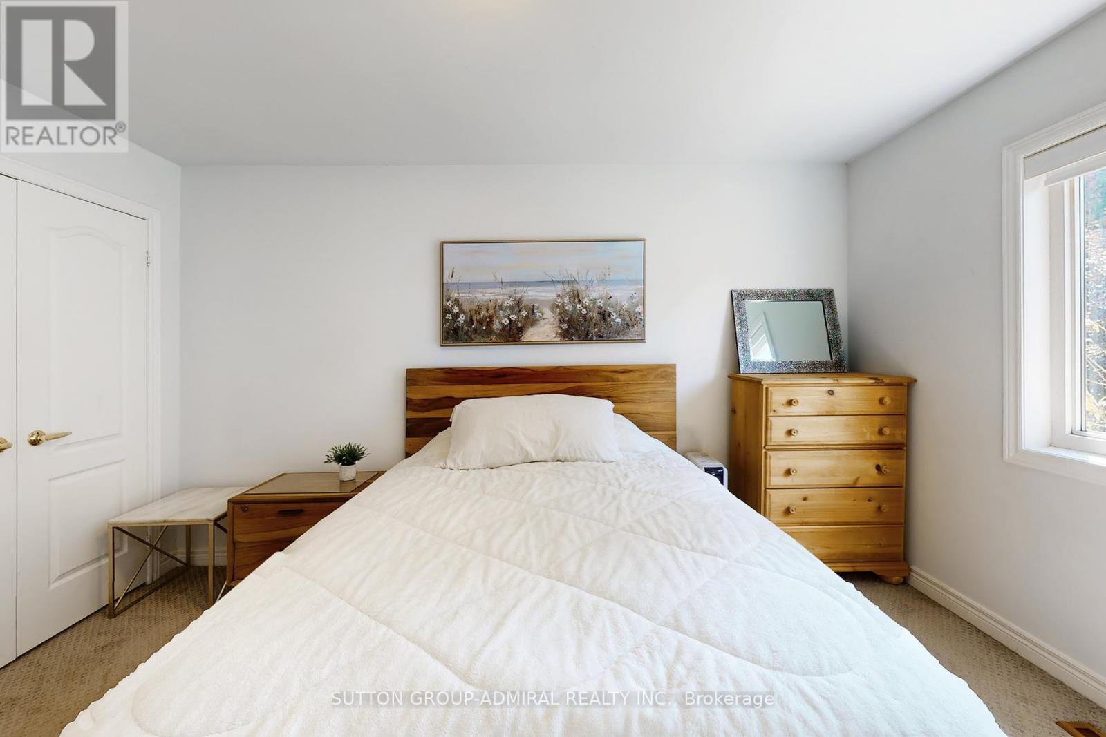 76 Westbury Court, Richmond Hill, Ontario  L4S 2L2 - Photo 30 - N12406125