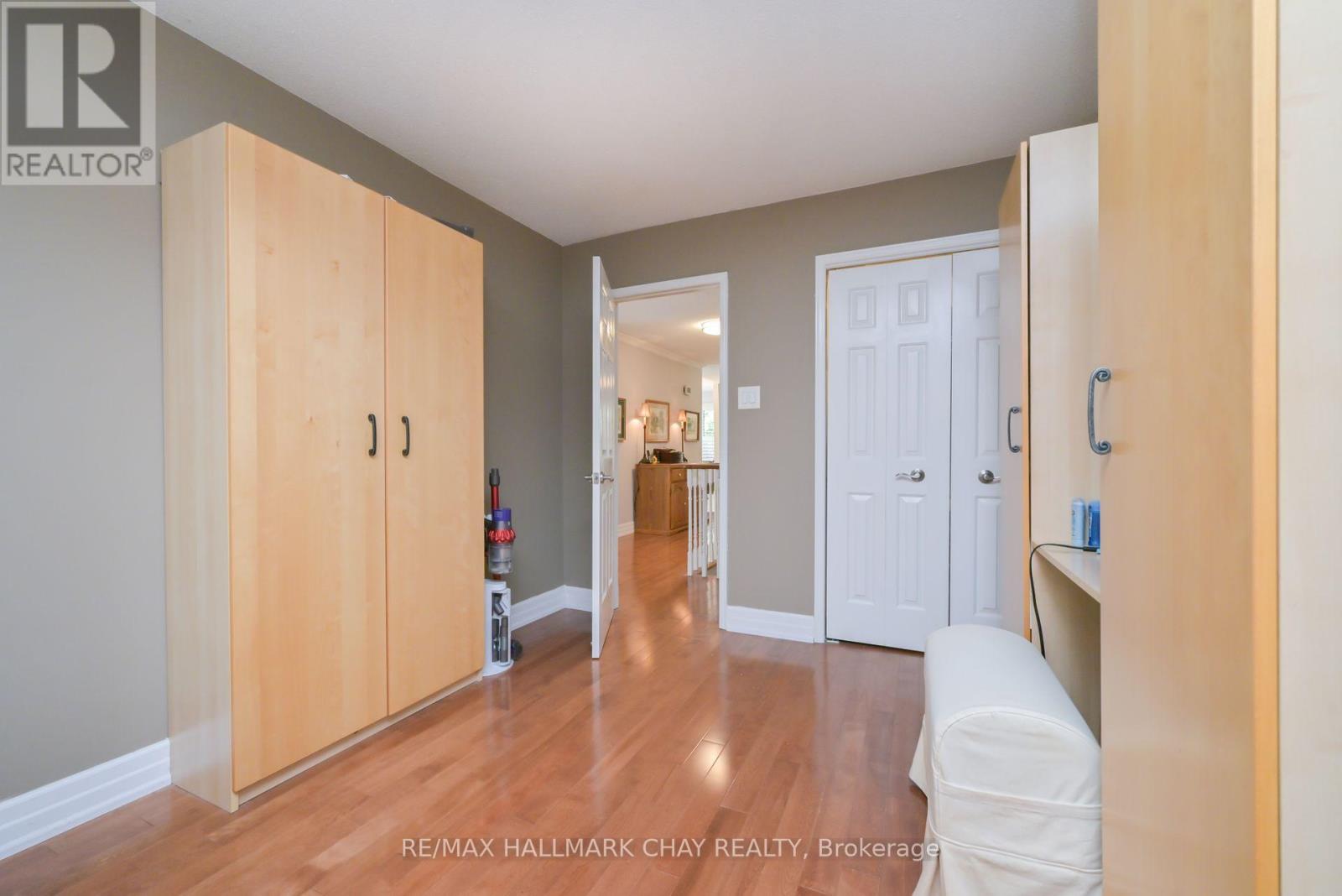 45 Green Briar Road, New Tecumseth, Ontario  L9R 1R6 - Photo 21 - N12406161