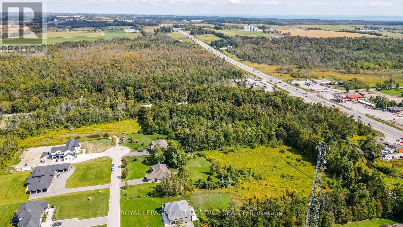 19 Caldwell Drive, Oro-Medonte, Ontario  L0L 2L0 - Photo 43 - S12406164