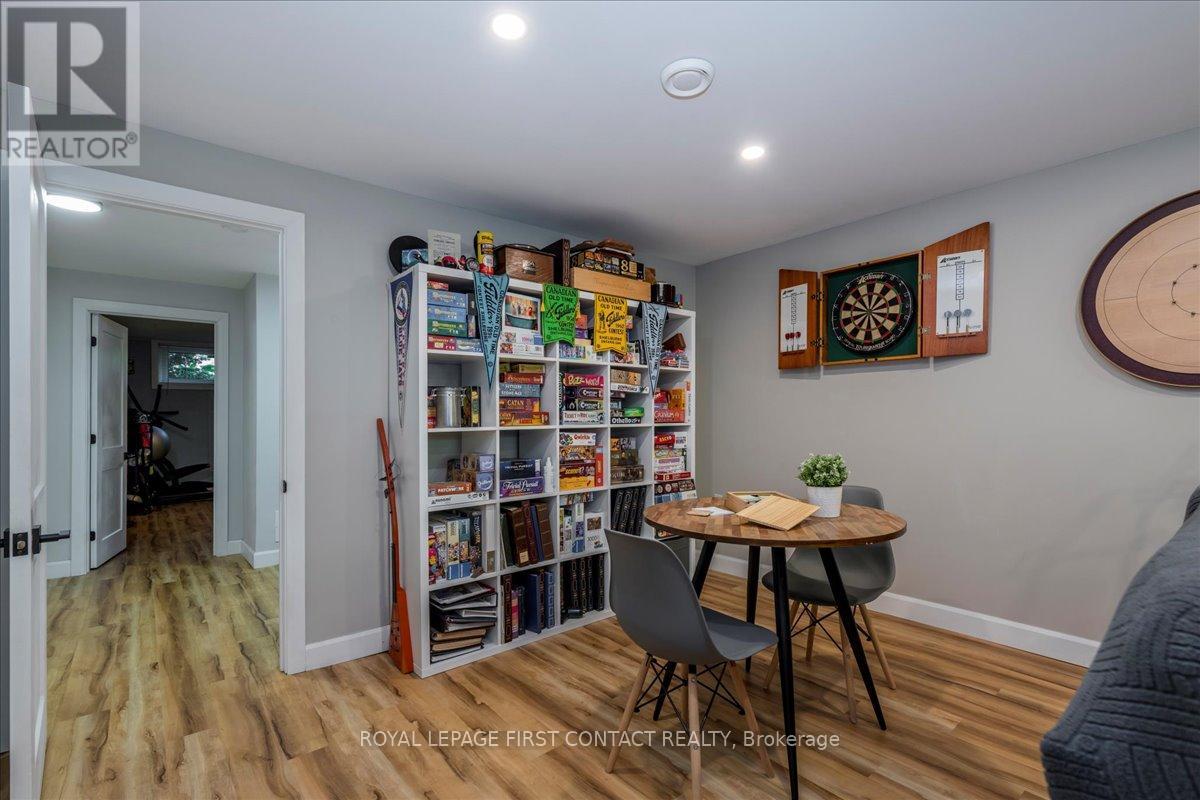 31 Mountbatten Crescent, Barrie (Codrington), Ontario  L4M 1T6 - Photo 24 - S12406180