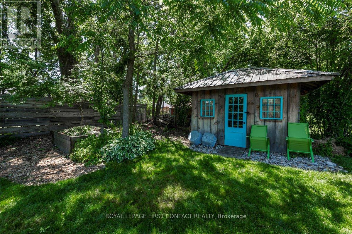 31 Mountbatten Crescent, Barrie (Codrington), Ontario  L4M 1T6 - Photo 40 - S12406180