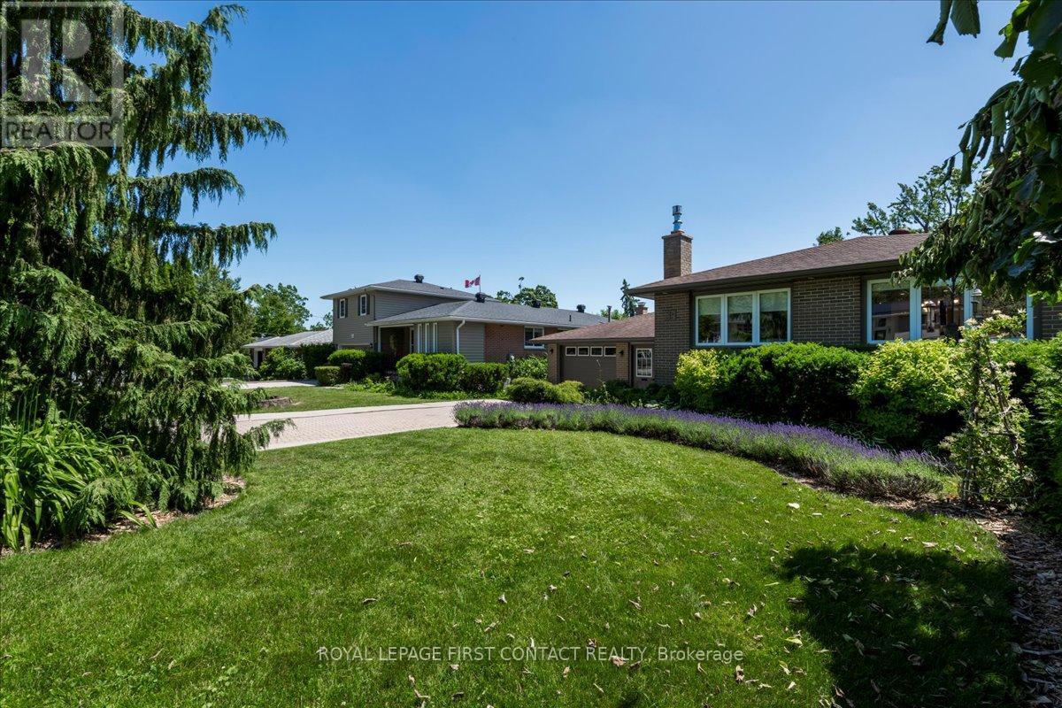 31 Mountbatten Crescent, Barrie (Codrington), Ontario  L4M 1T6 - Photo 44 - S12406180