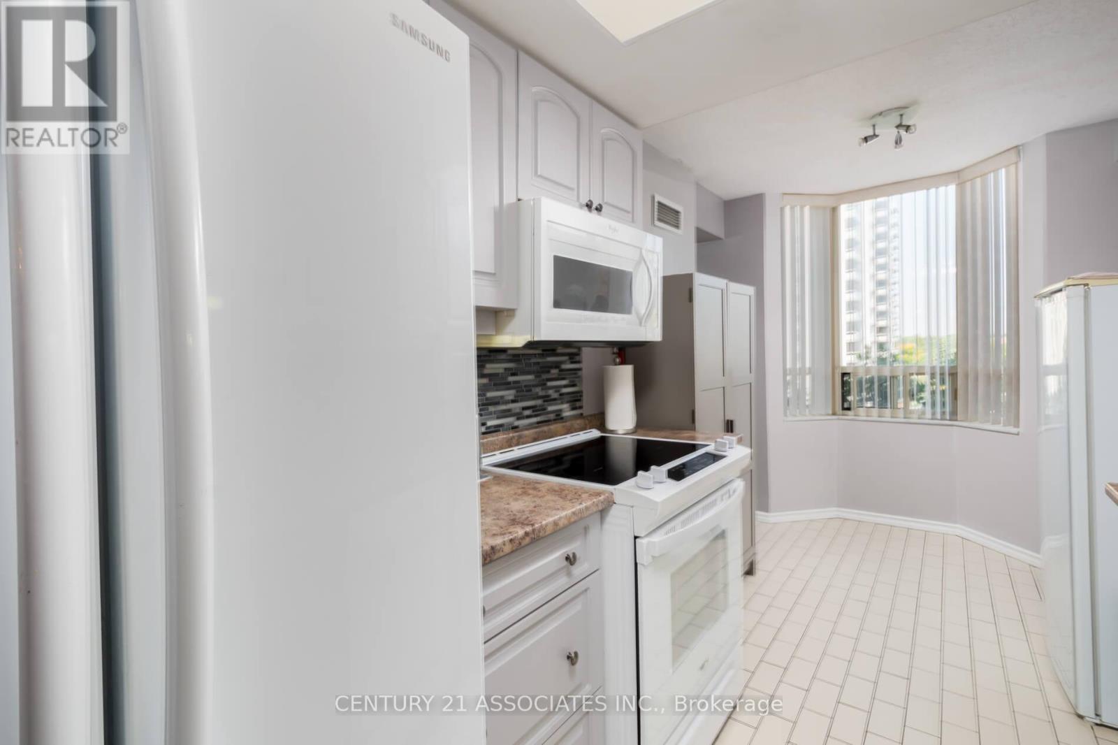 605 - 5 Lisa Street, Brampton, Ontario  L6T 4T4 - Photo 15 - W12406157