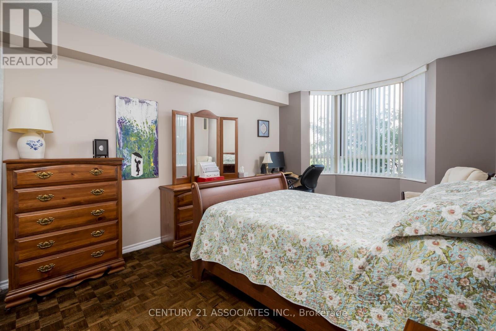 605 - 5 Lisa Street, Brampton, Ontario  L6T 4T4 - Photo 19 - W12406157