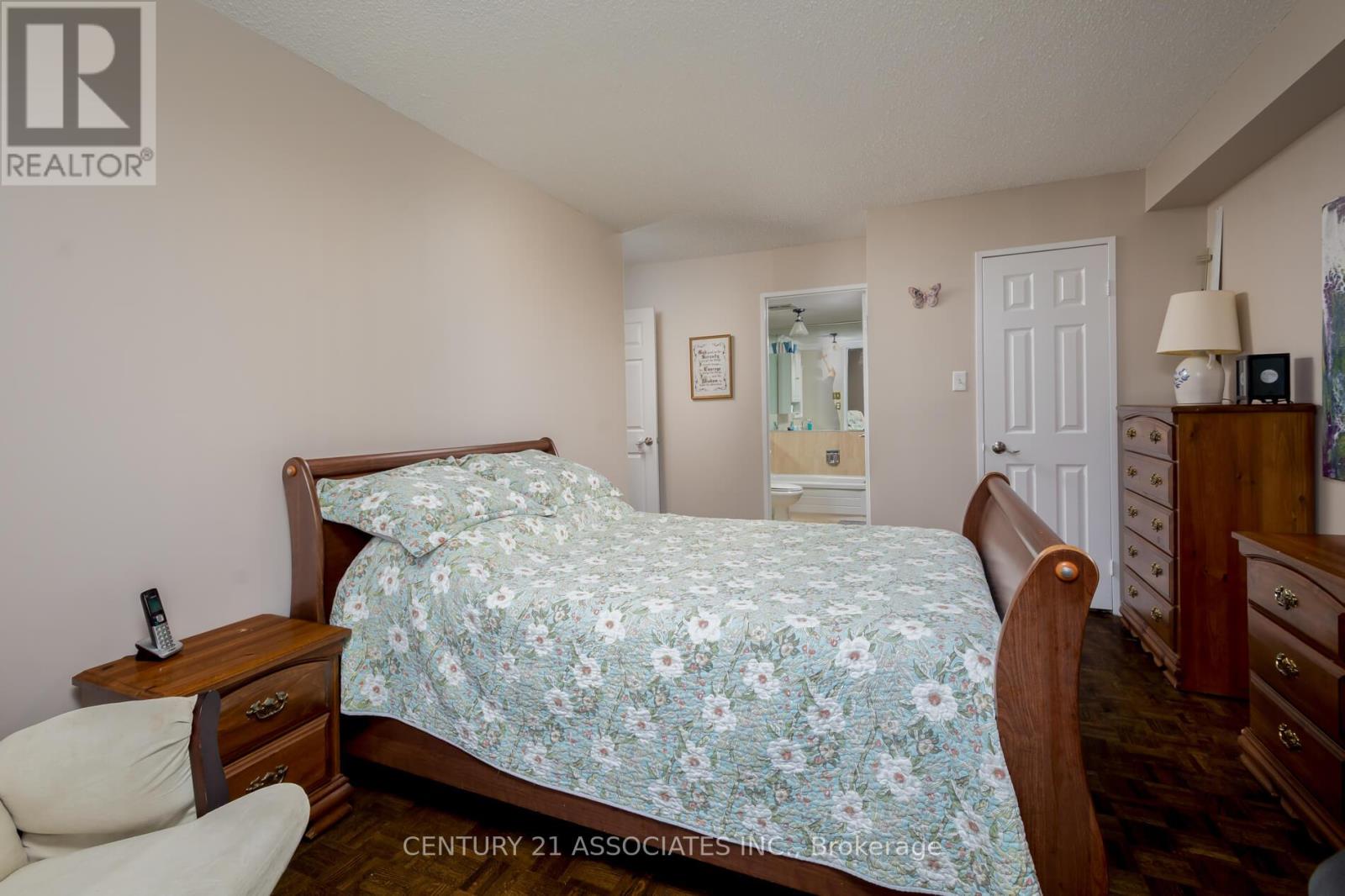 605 - 5 Lisa Street, Brampton, Ontario  L6T 4T4 - Photo 20 - W12406157