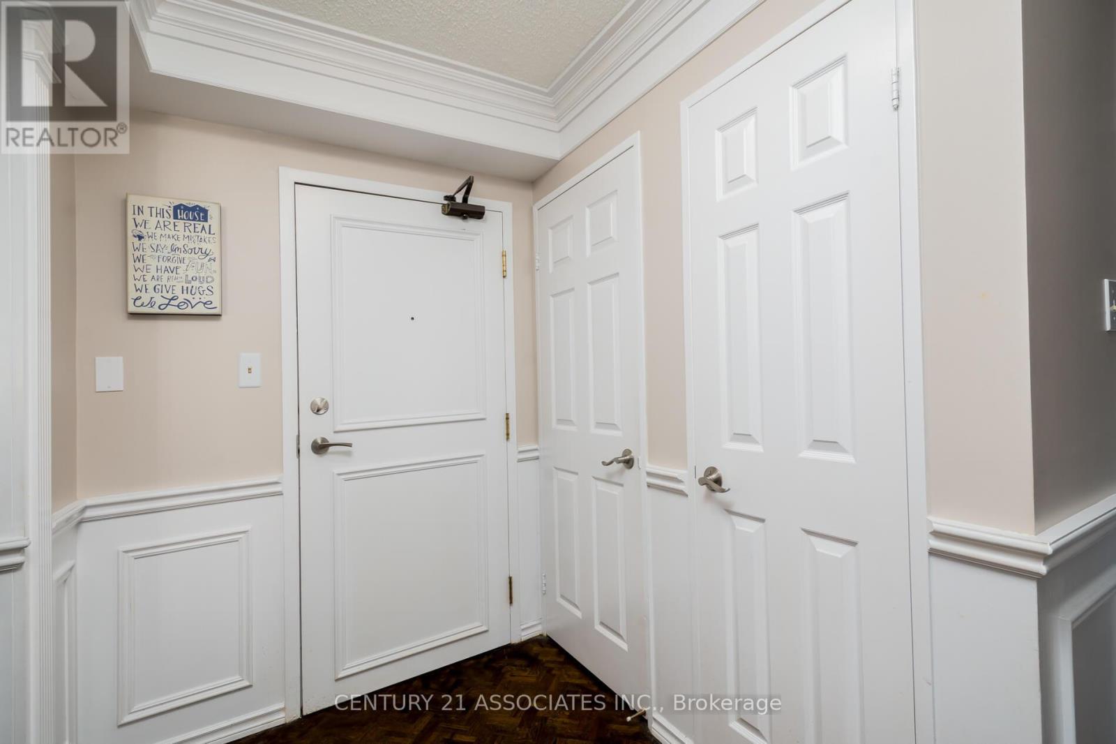 605 - 5 Lisa Street, Brampton, Ontario  L6T 4T4 - Photo 6 - W12406157